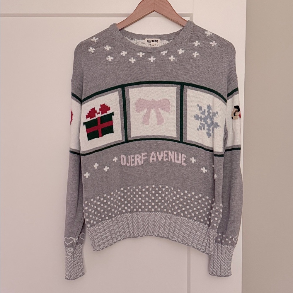 Djerf Avenue Festive Gray Sweater